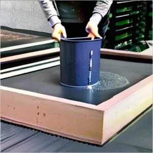 Обмазочная гидроизоляция цоколя: правила подготовки праймером и нанесение битумно-полимерной мастики